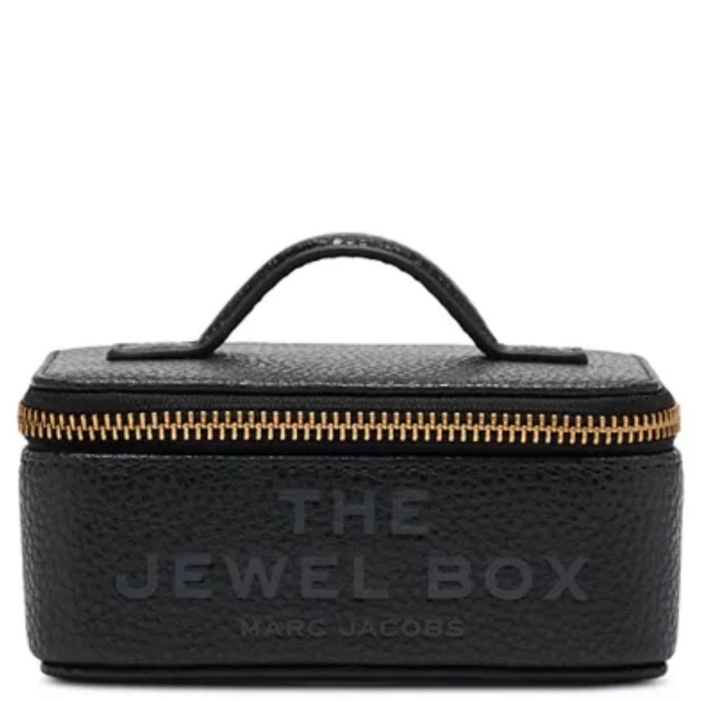 MARC JACOBS
The Jewel Box Leather Vanity Case